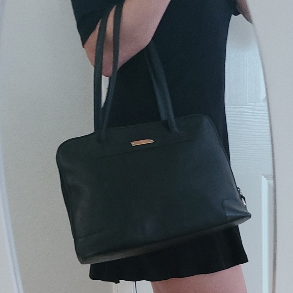 Authentic Gucci Black Leather Bag